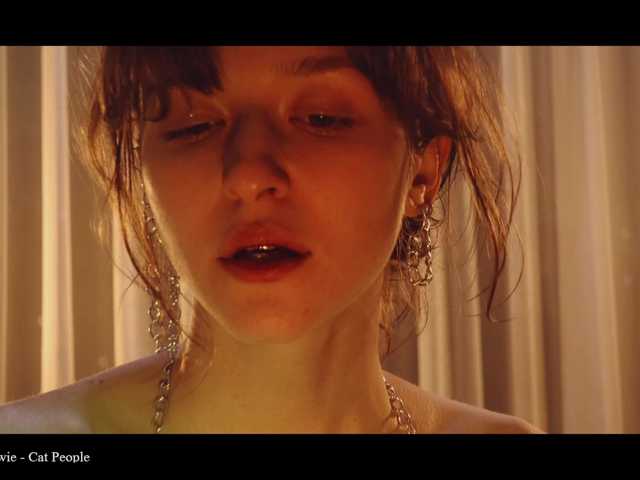 WebCora's BongaCams show and profile