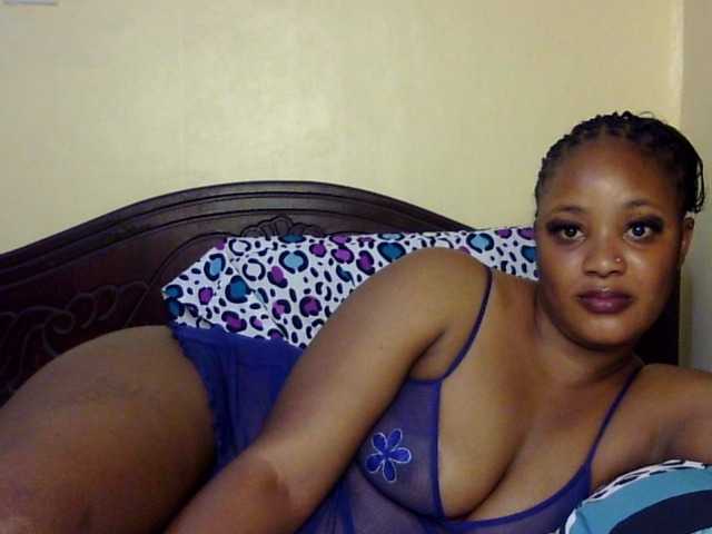 Prettyfibby's BongaCams show and profile