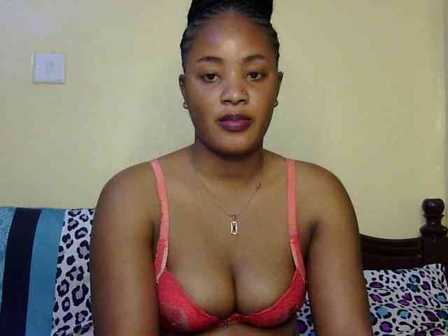 Prettyfibby webcam