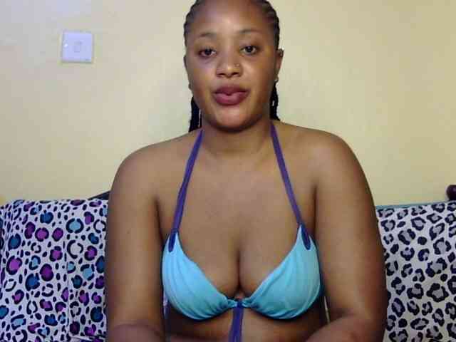 Prettyfibby webcam