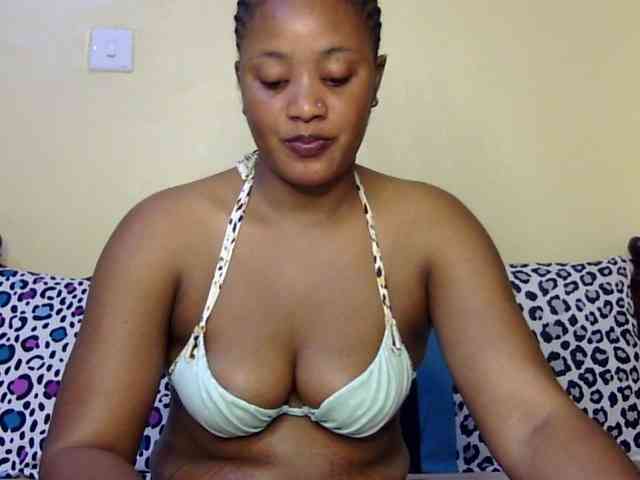 Prettyfibby webcam