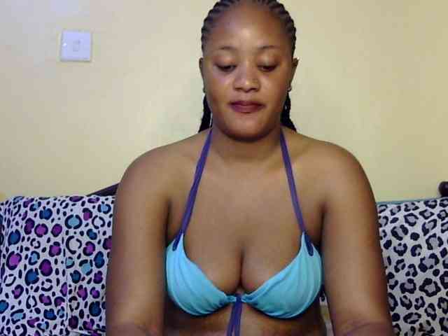 Prettyfibby webcam