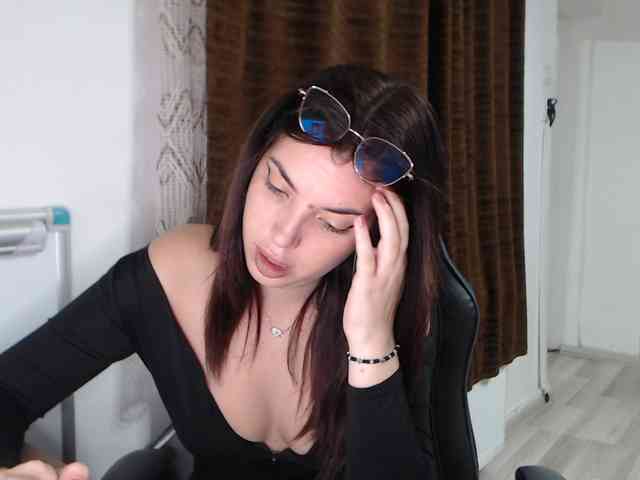 SEXY-GODDESabrina webcam