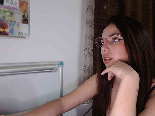 SEXY-GODDESabrina webcam