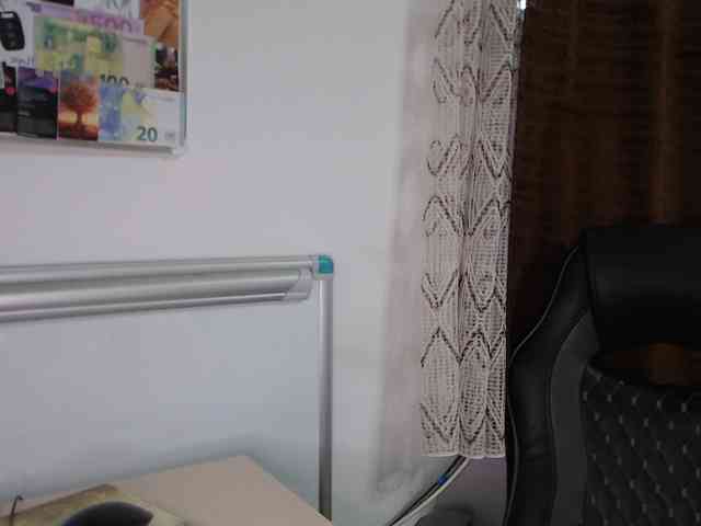 SEXY-GODDESabrina webcam