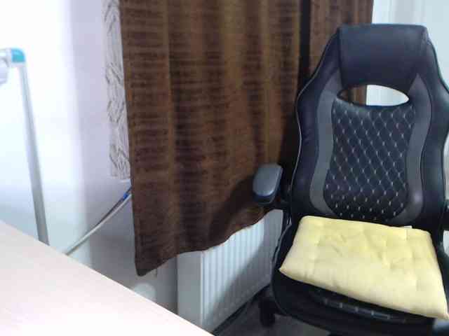 SEXY-GODDESabrina webcam