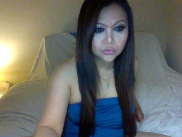 cindyvong's BongaCams show and profile