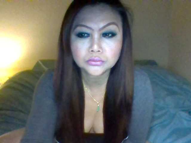 cindyvong's BongaCams show and profile