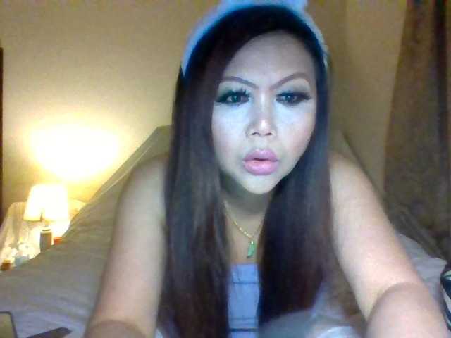 cindyvong's BongaCams show and profile