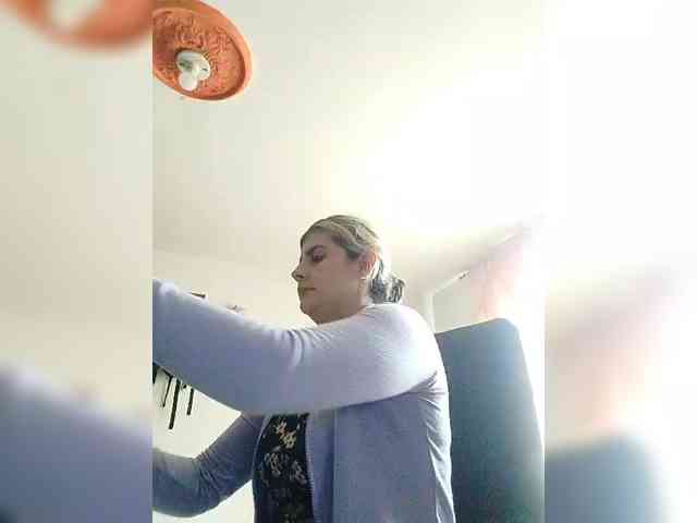 theplayful webcam