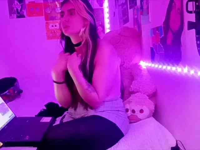 theplayful webcam