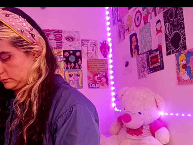 theplayful webcam