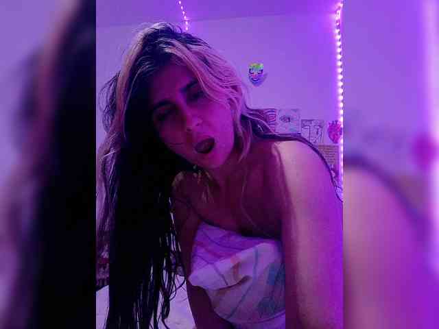 theplayful webcam