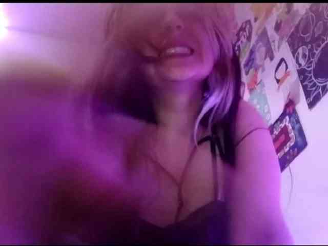theplayful webcam