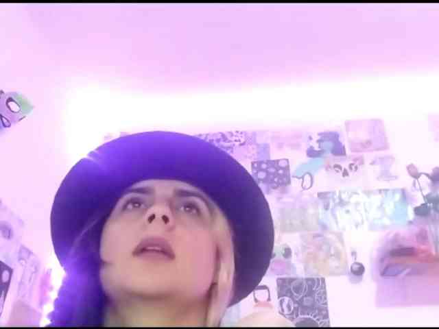 theplayful webcam