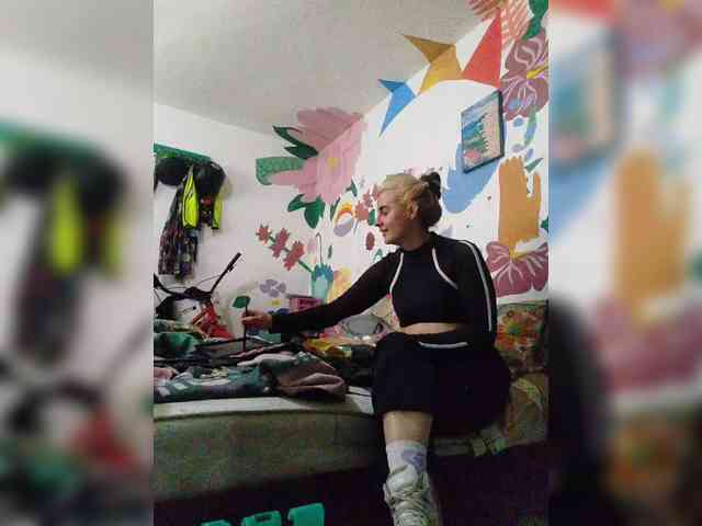 theplayful webcam