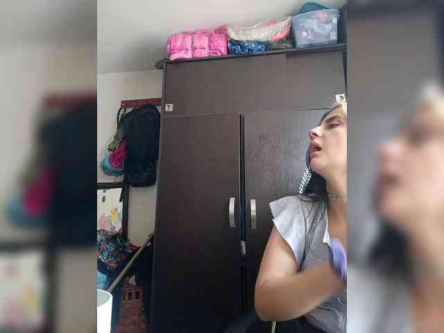 theplayful webcam