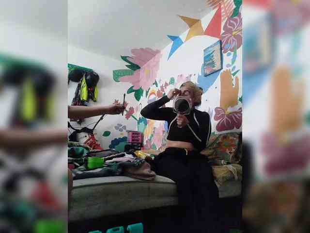 theplayful webcam