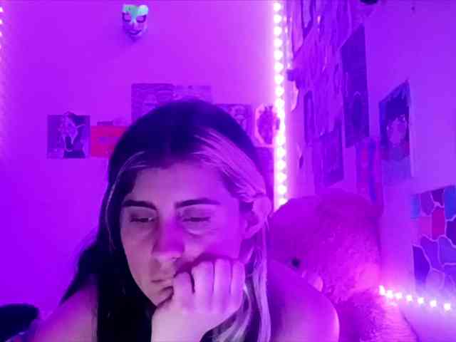 theplayful webcam