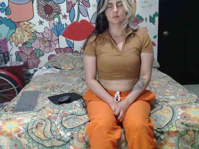 theplayful webcam