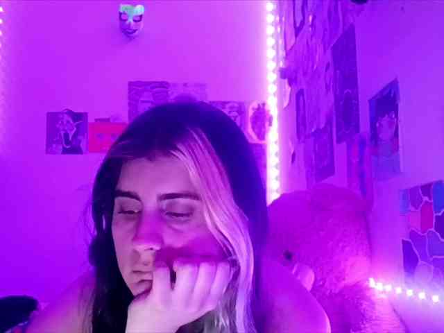 theplayful webcam