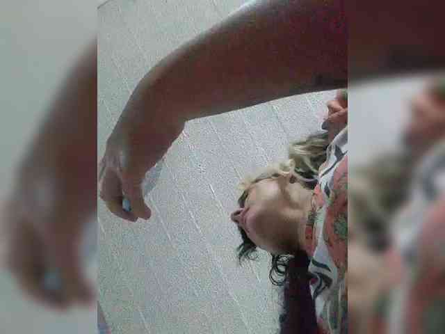 theplayful webcam
