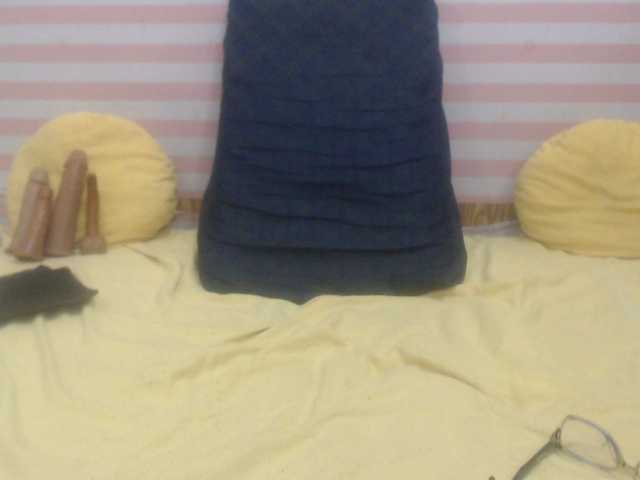 seductivedirt's BongaCams show and profile