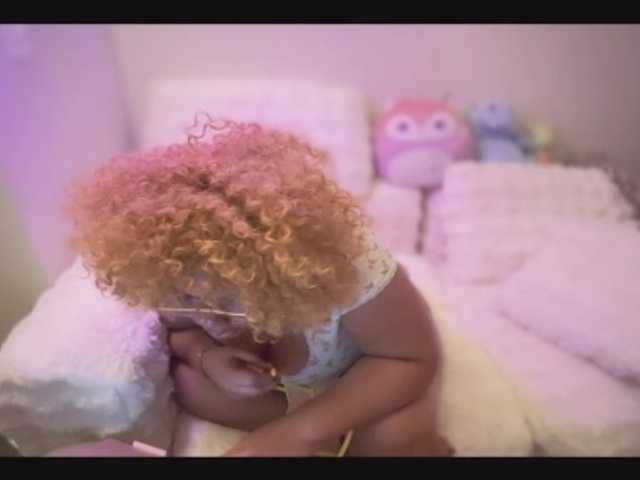 Marinaismad's BongaCams show and profile