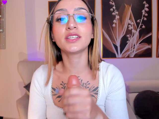 Sex chat gratuit in direct cu MollySunders pe BongaCams
