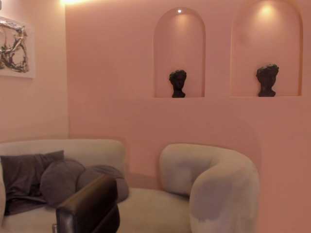  MollySunders chat room