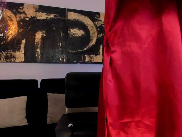 MollySunders's BongaCams show and profile