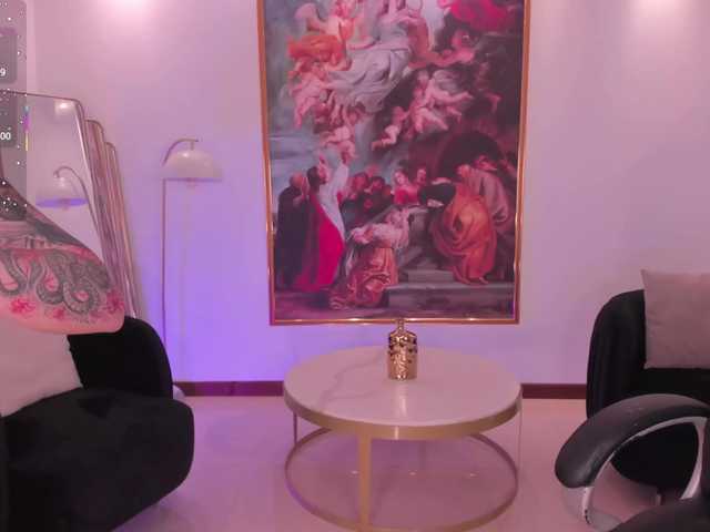 MollySunders's BongaCams show and profile