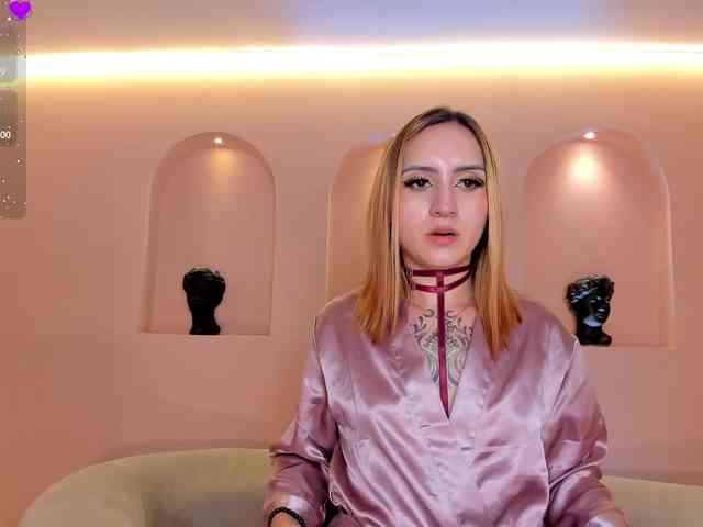 MollySunders webcam