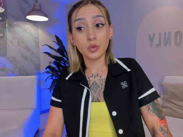 MollySunders MollySunders