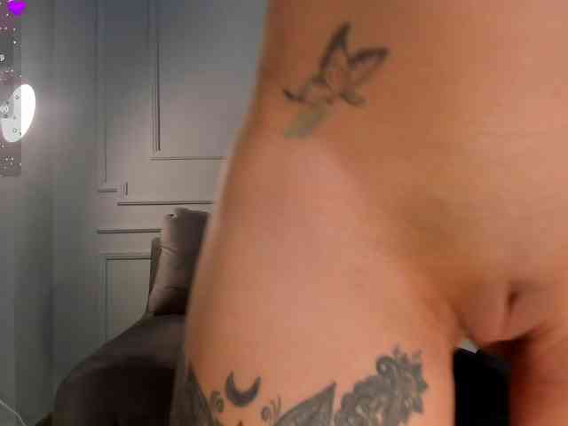 MollySunders MollySunders