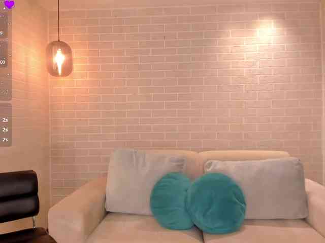 MollySunders webcam