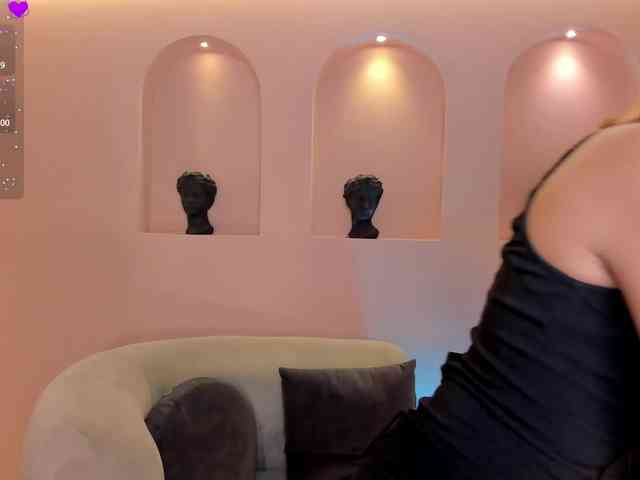 MollySunders webcam