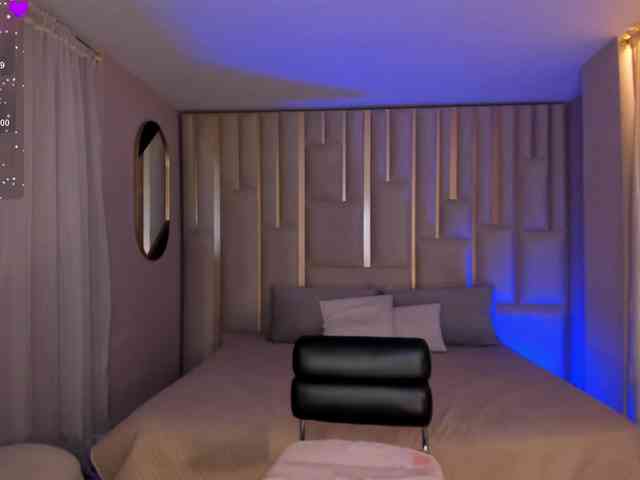 MollySunders webcam