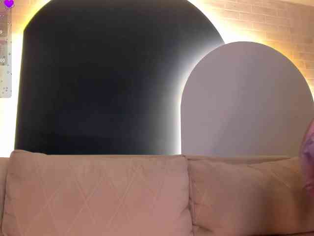 MollySunders webcam
