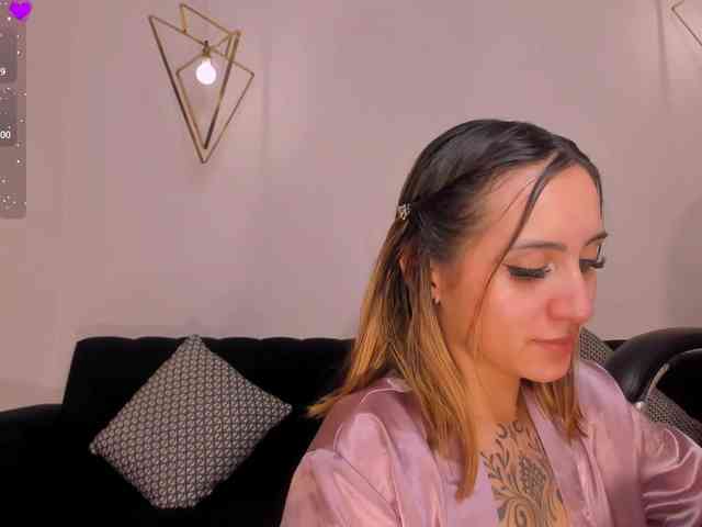 MollySunders webcam