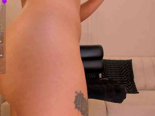 MollySunders MollySunders