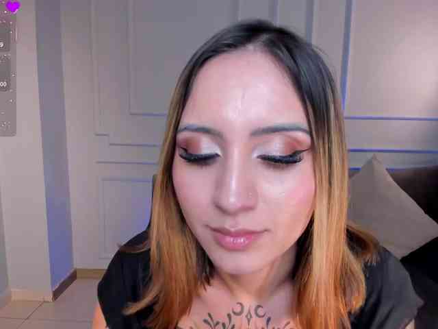 MollySunders webcam