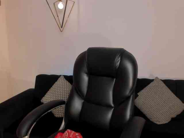 MollySunders webcam