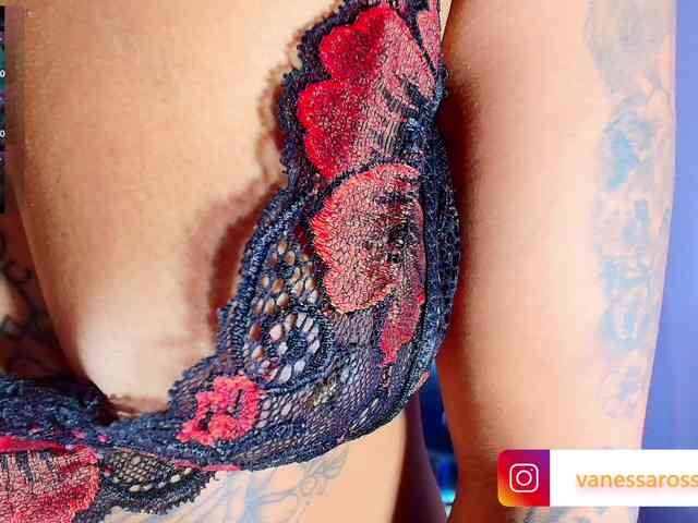 Julieth-Rossi webcam