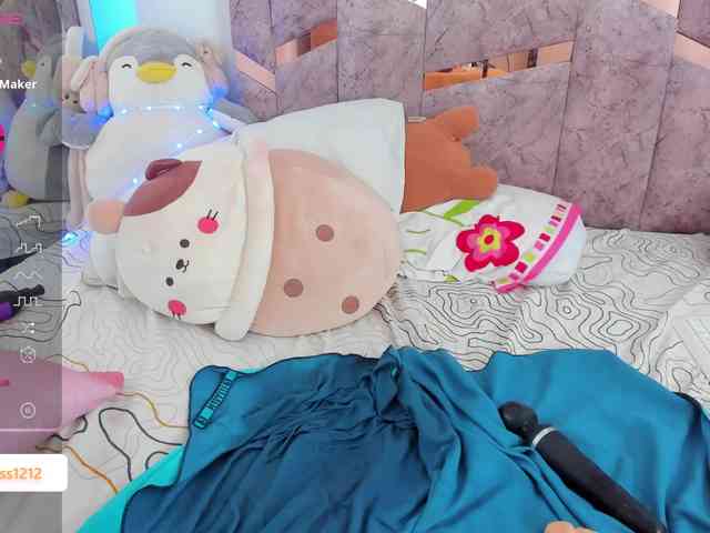 PaulinRoss webcam