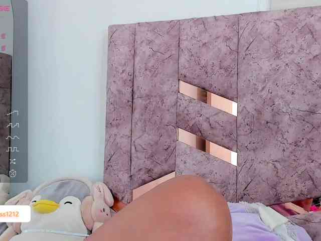 PaulinRoss webcam