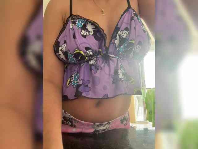 PaulinRoss webcam