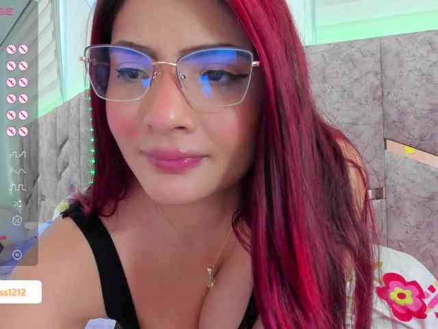 PaulinRoss webcam