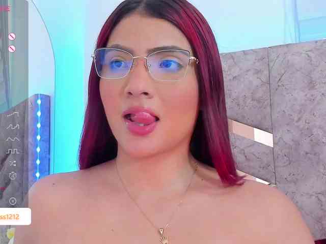 PaulinRoss webcam