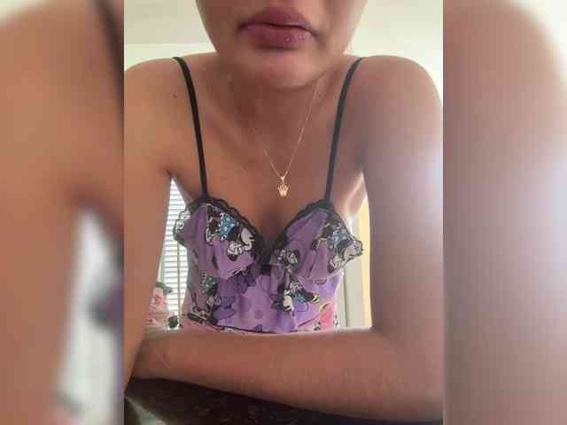 PaulinRoss webcam